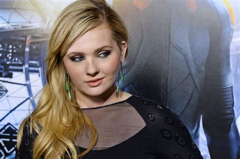 Abigail Breslin poses topless in racy Tyler Shield photo shoot